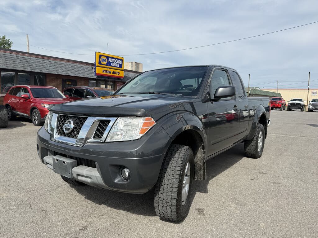 2012 NISSAN Frontier
