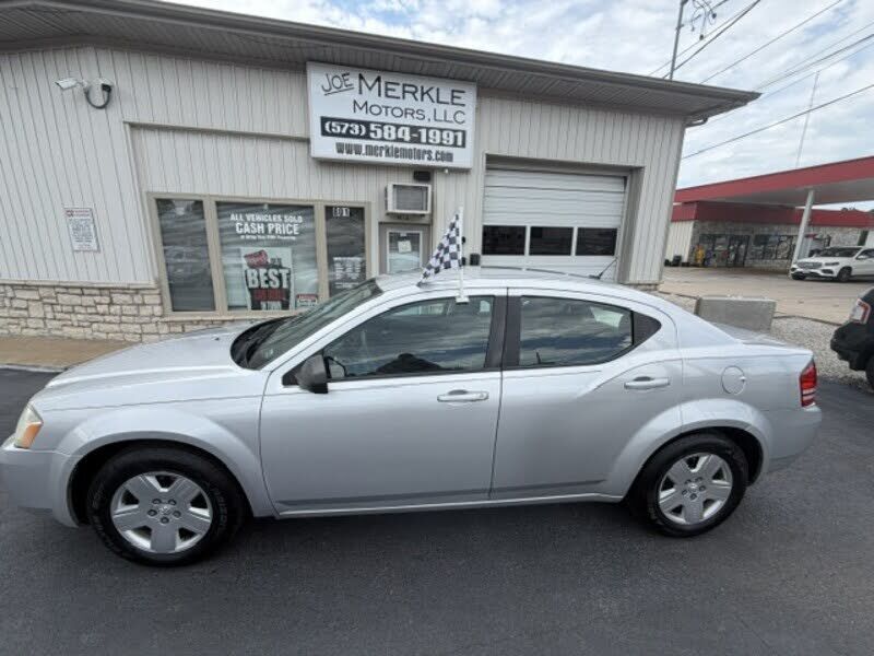 2010 DODGE Avenger