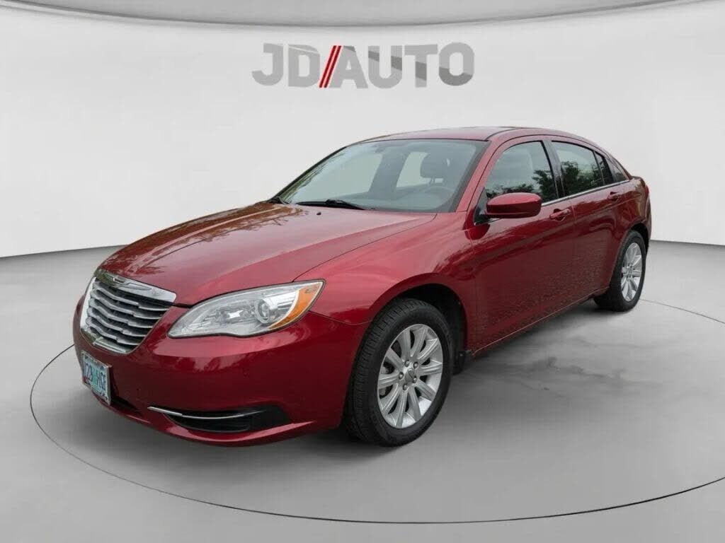 2013 CHRYSLER 200