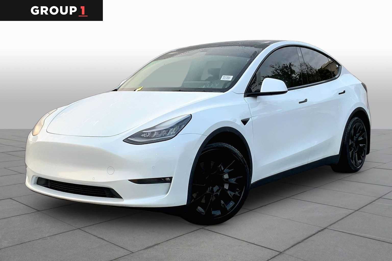 2021 TESLA Model Y