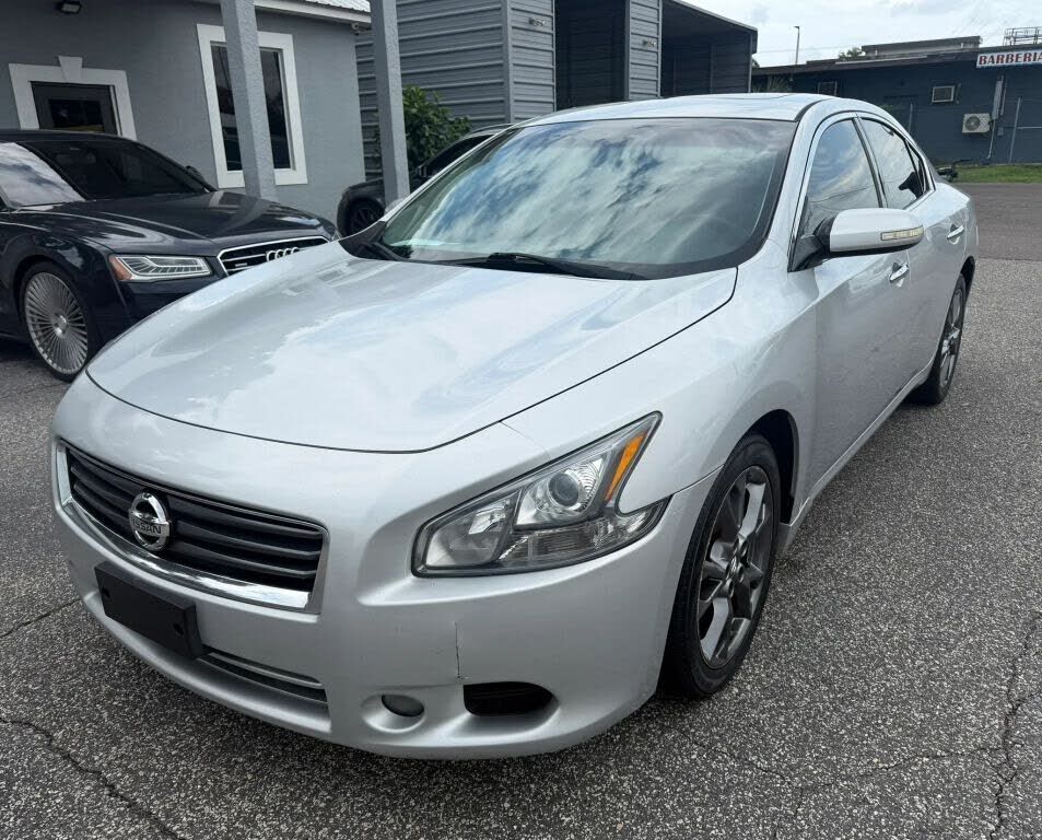 2014 NISSAN Maxima