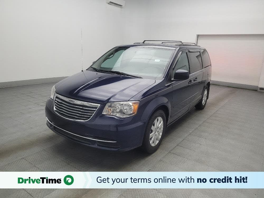 2016 CHRYSLER Town and Country