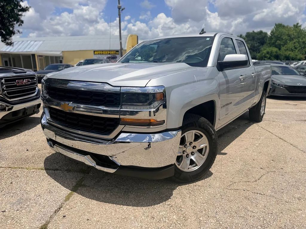 2018 CHEVROLET Silverado