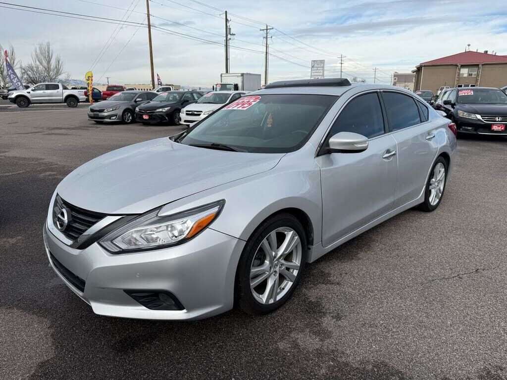 2016 NISSAN Altima