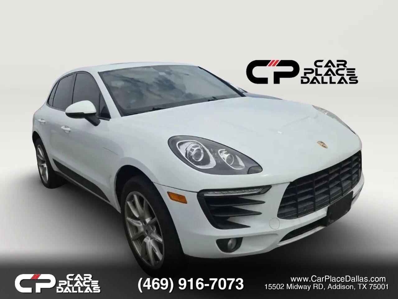 2018 PORSCHE Macan