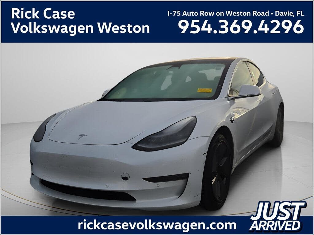 2019 TESLA Model 3
