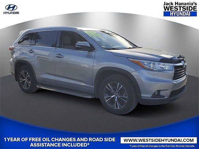2016 TOYOTA Highlander