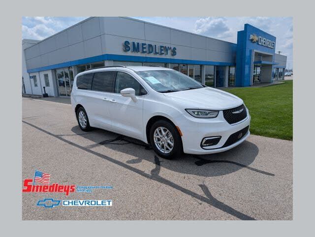 2022 CHRYSLER Pacifica