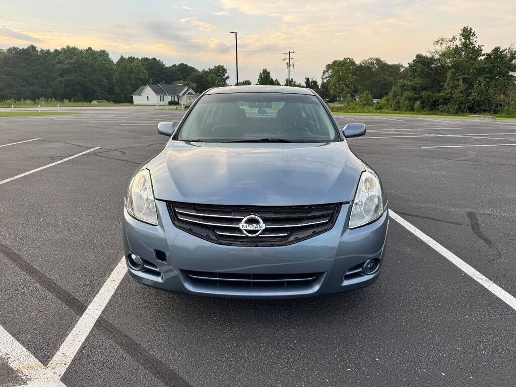 2011 NISSAN Altima