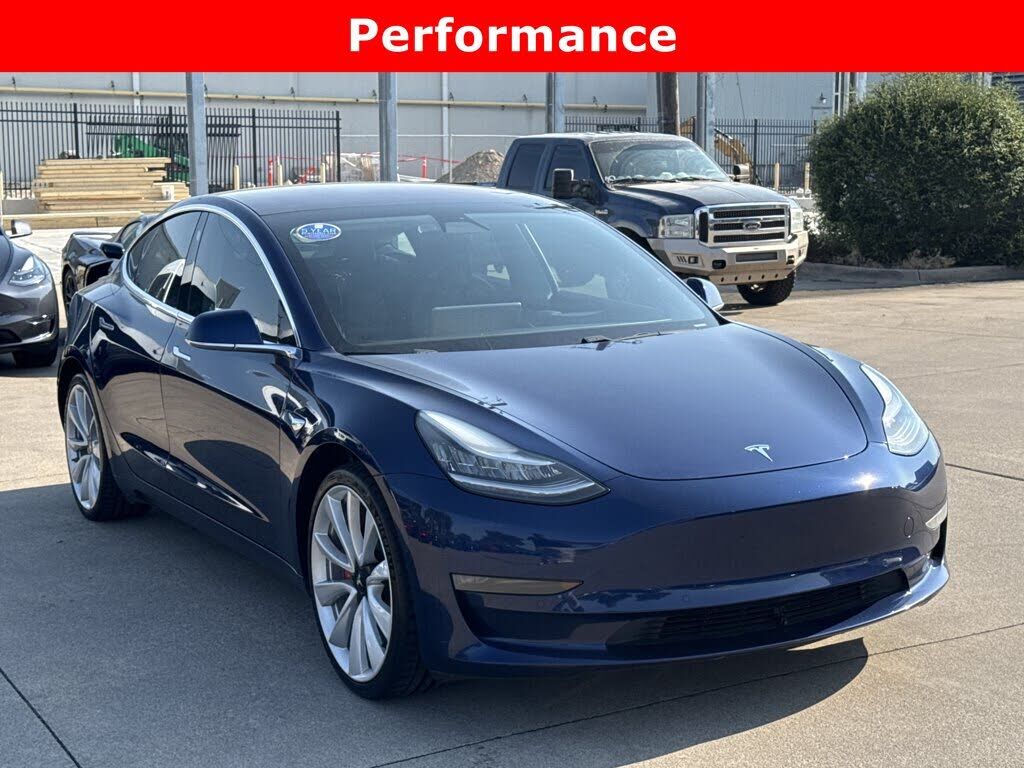 2018 TESLA Model 3