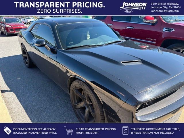 2017 DODGE Challenger