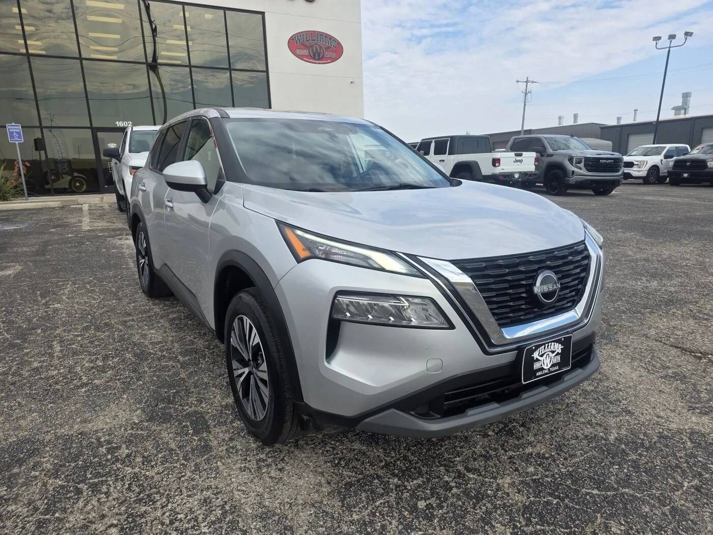 2023 NISSAN Rogue