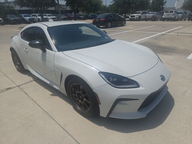 2023 TOYOTA GR86