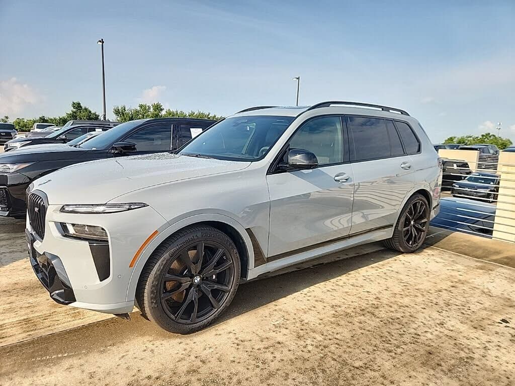 2024 BMW X7