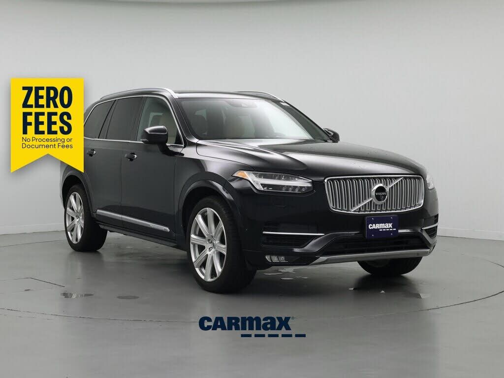 2017 VOLVO XC90