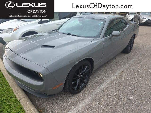 2017 DODGE Challenger