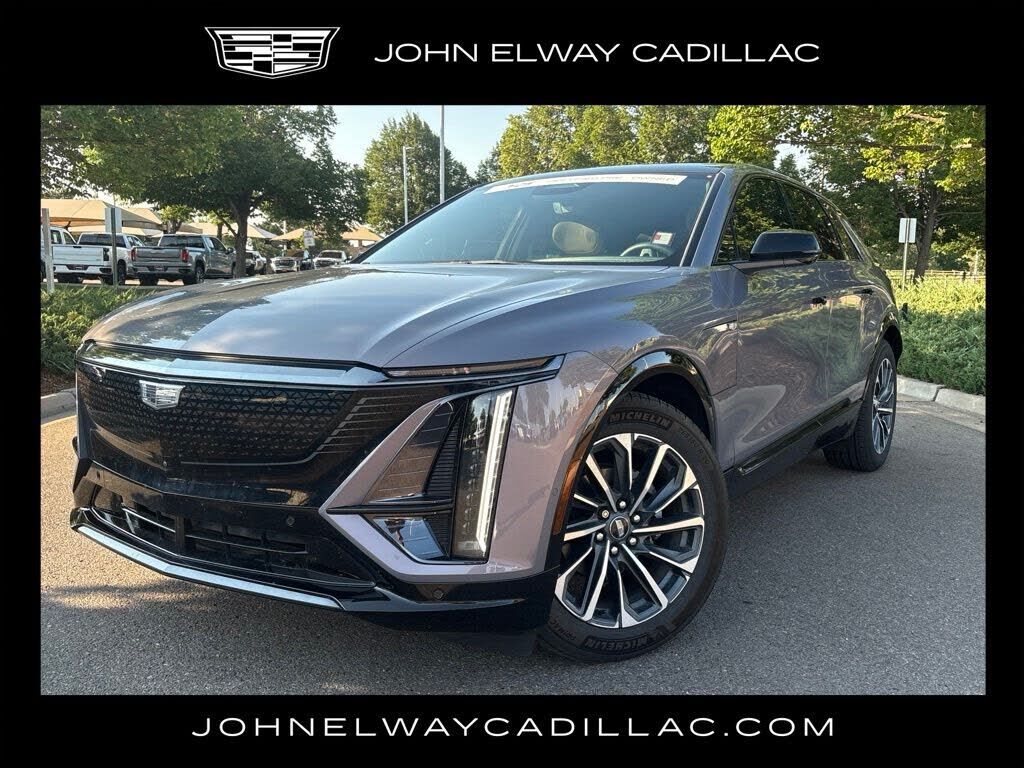2024 CADILLAC Lyriq