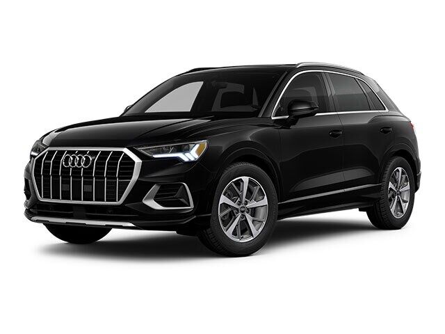 2023 AUDI Q3