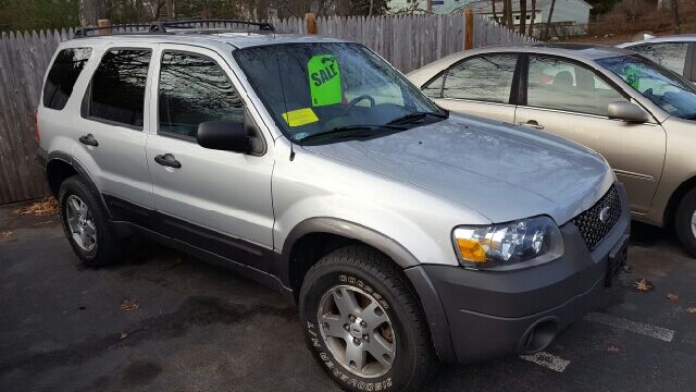 2005 FORD Escape