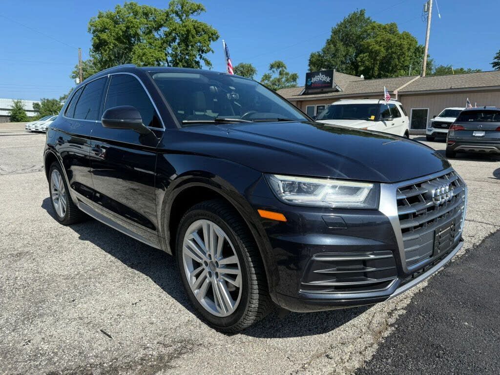 2018 AUDI Q5