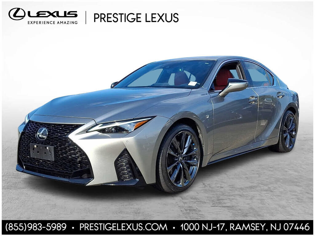 2023 LEXUS IS