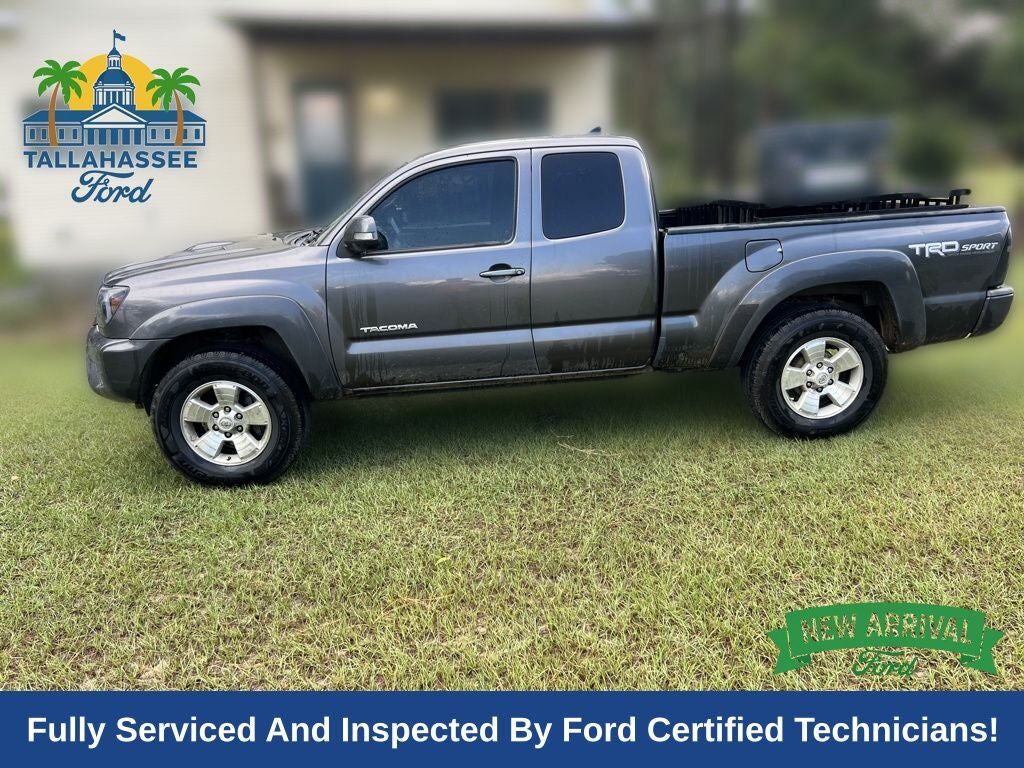 2015 TOYOTA Tacoma