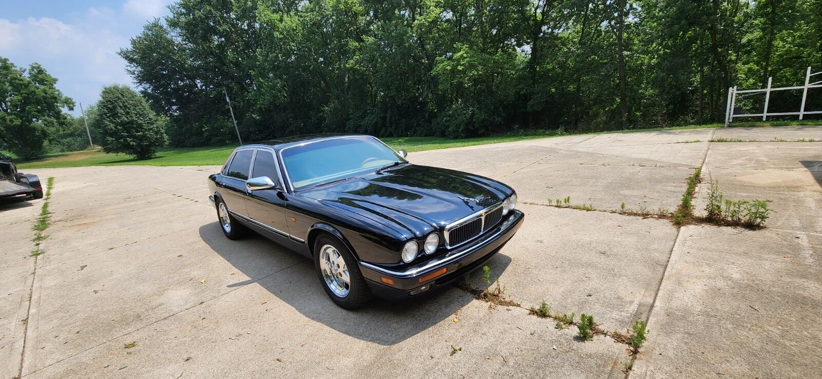Jaguar XJ12