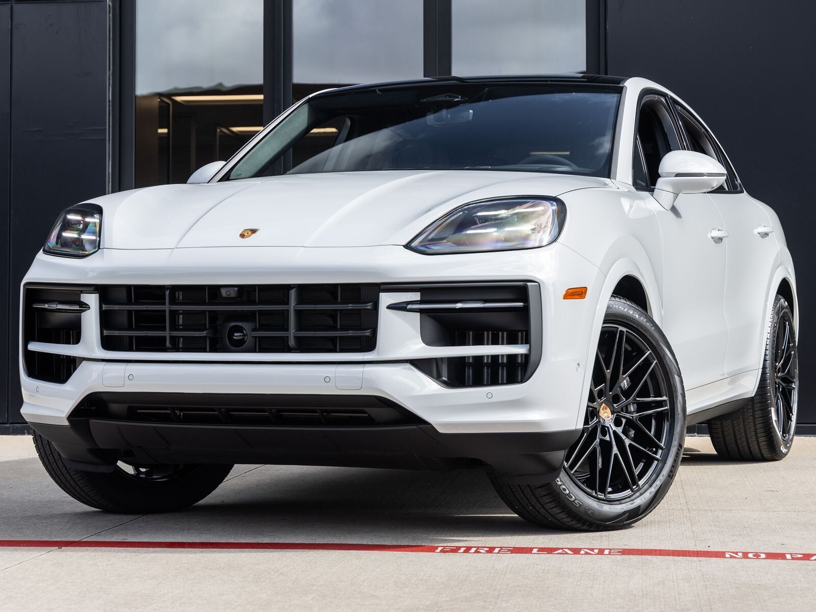 2026 PORSCHE Cayenne