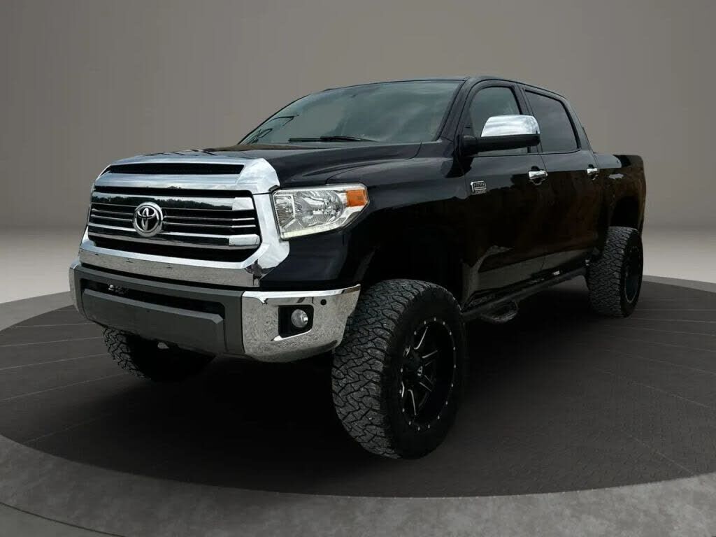2017 TOYOTA Tundra