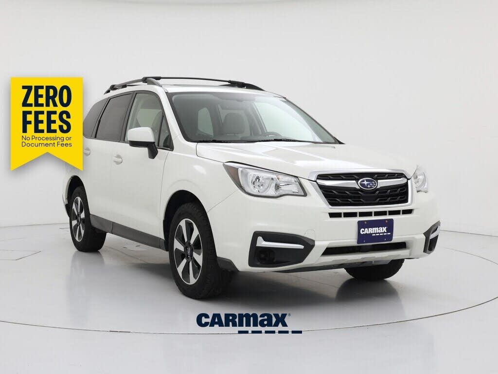 2017 SUBARU Forester