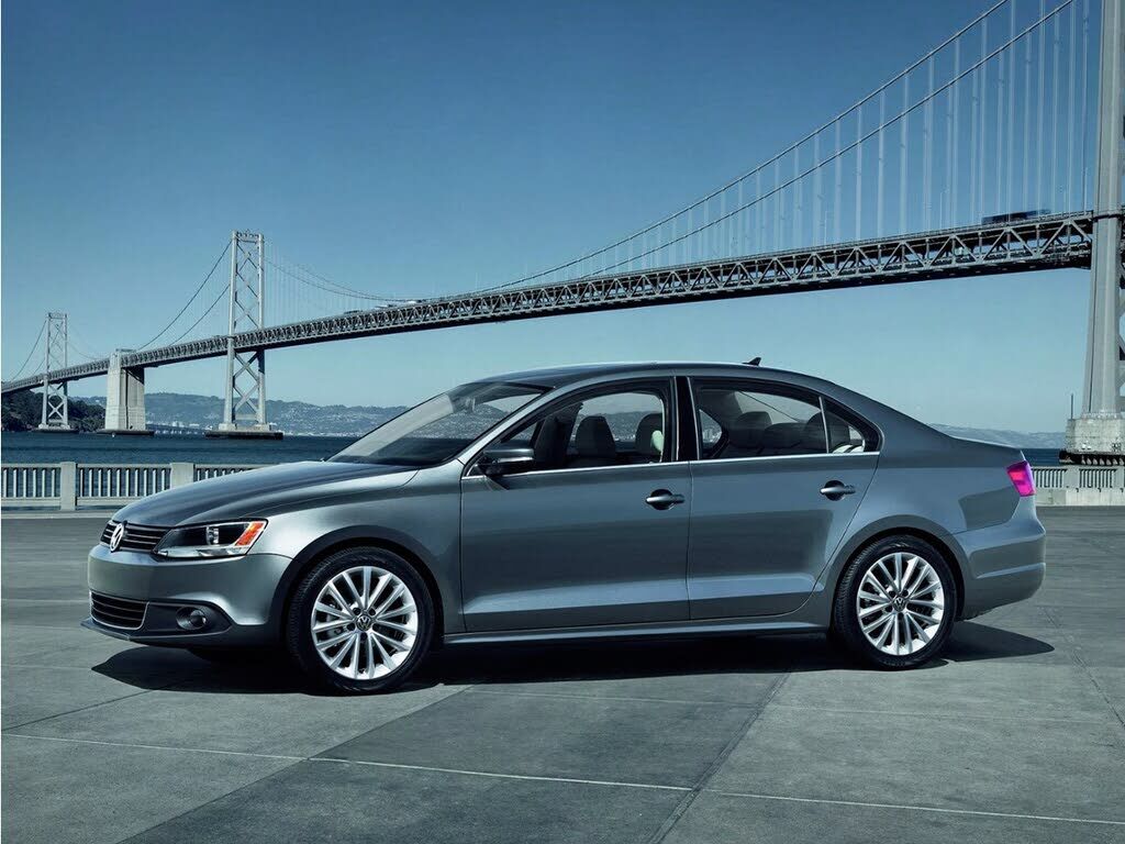 2011 VOLKSWAGEN Jetta