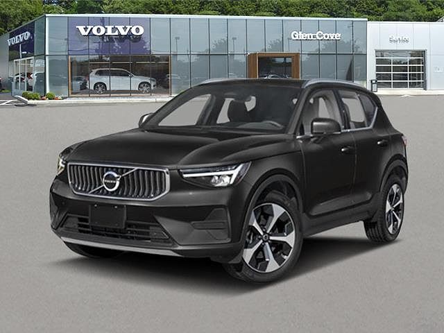 2026 VOLVO XC40