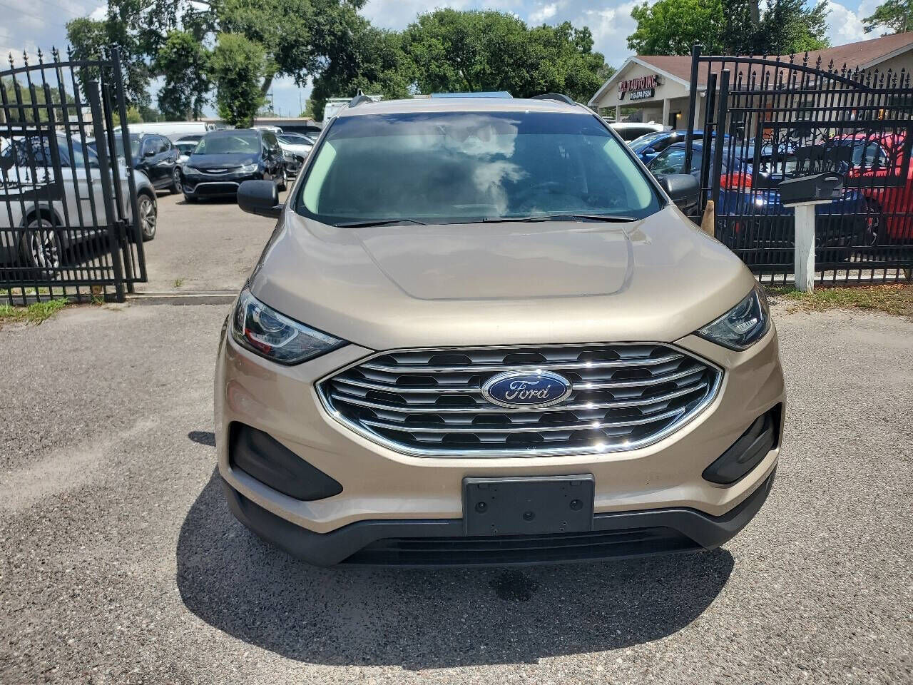 2020 FORD Edge