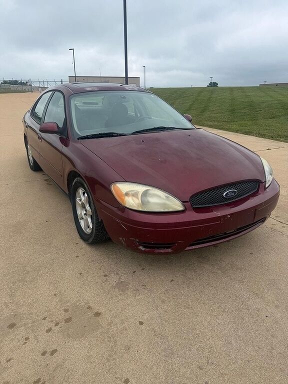2006 FORD Taurus