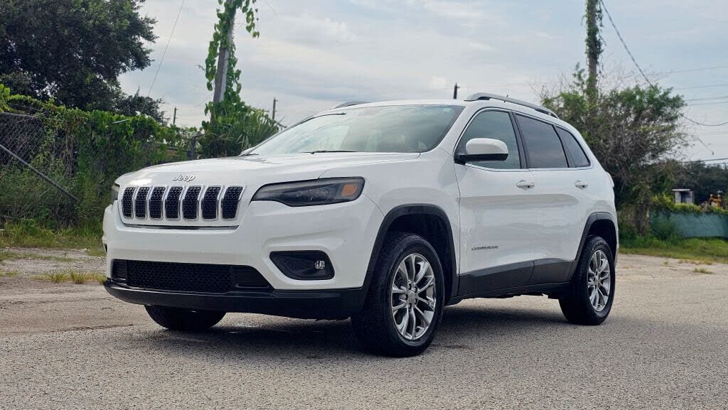 2019 JEEP Cherokee