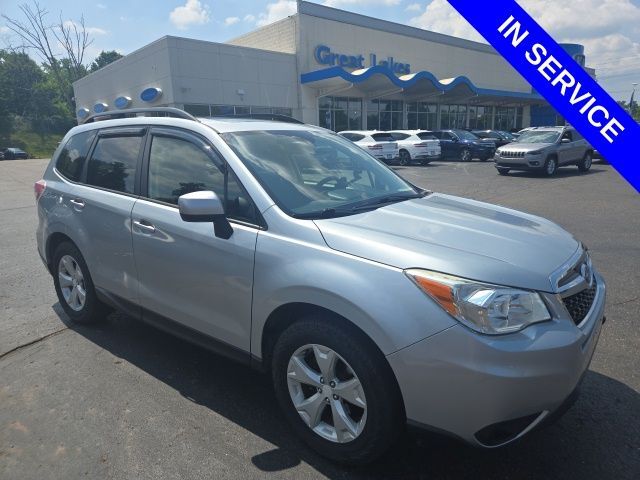 2016 SUBARU Forester