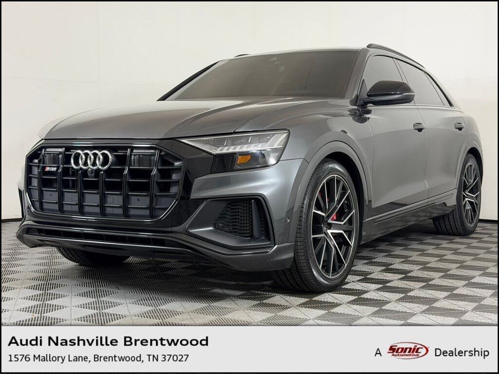 2022 AUDI SQ8