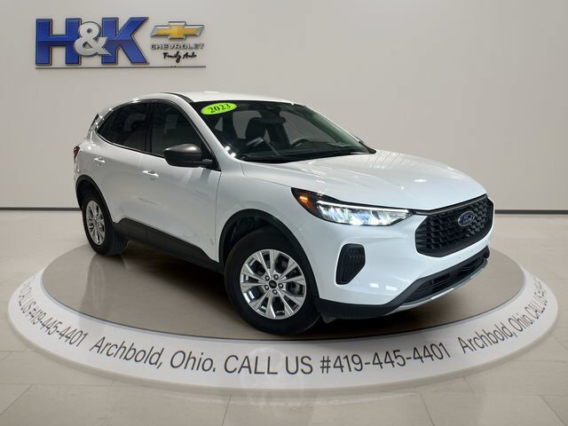 2023 FORD Escape