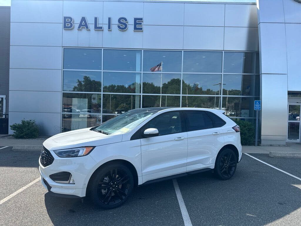 2023 FORD Edge