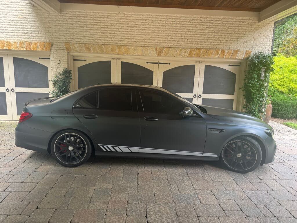 2019 MERCEDES-BENZ E-Class