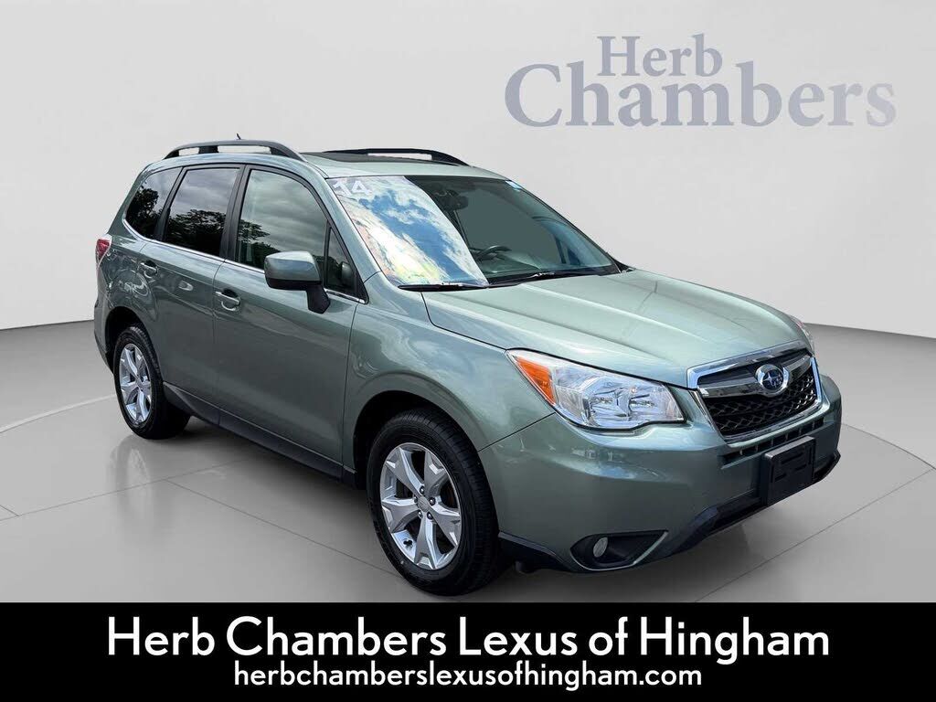 2014 SUBARU Forester