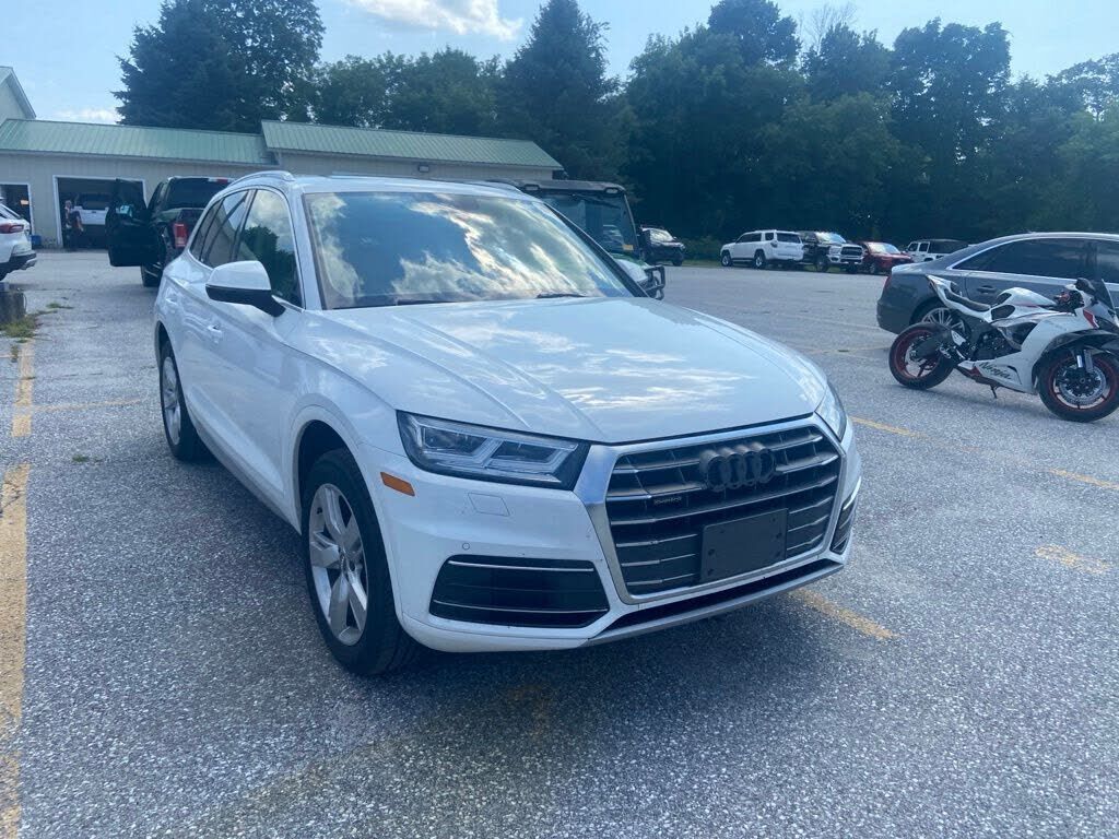2018 AUDI Q5