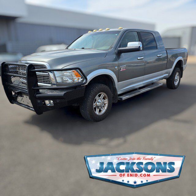 2012 DODGE Ram
