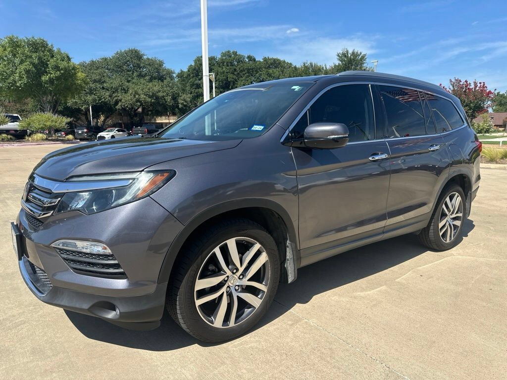 2017 HONDA Pilot