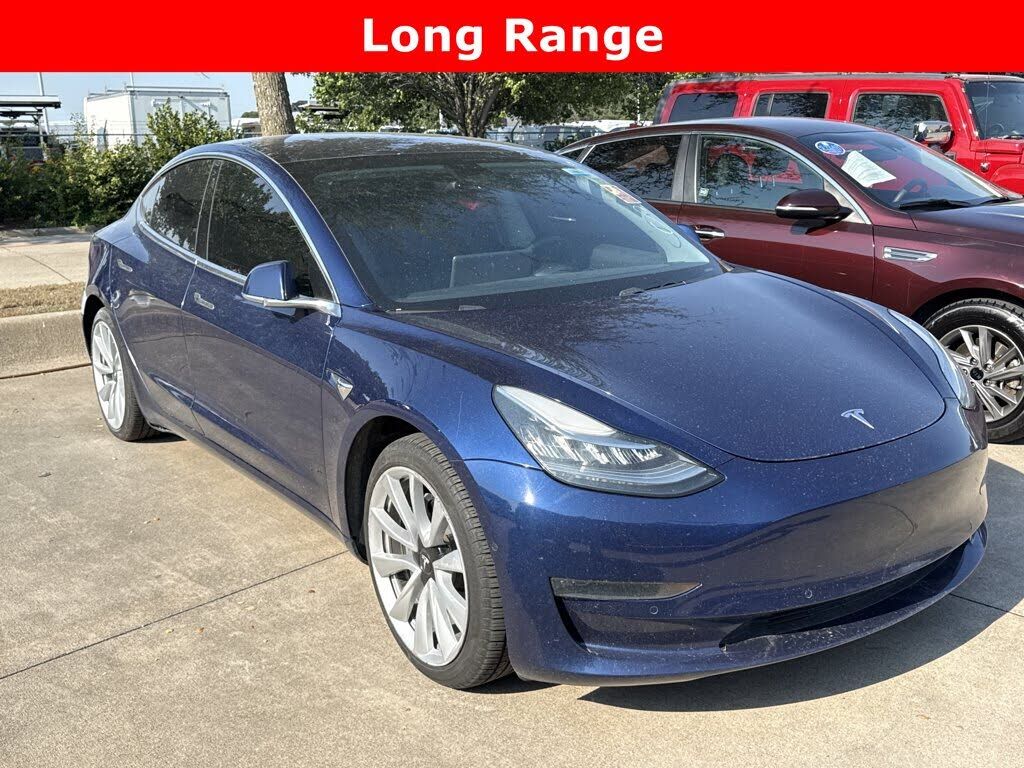 2018 TESLA Model 3