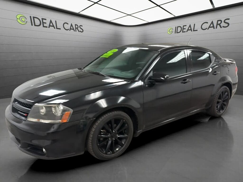 2014 DODGE Avenger