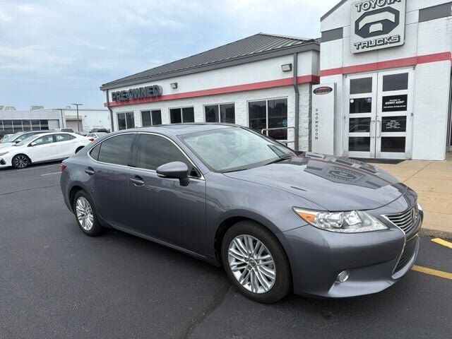 2013 LEXUS ES