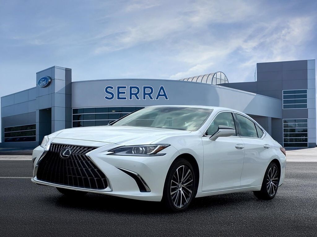 2024 LEXUS ES