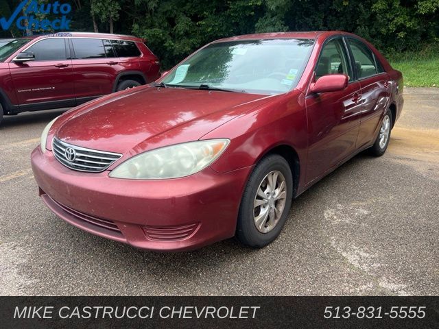 2005 TOYOTA Camry