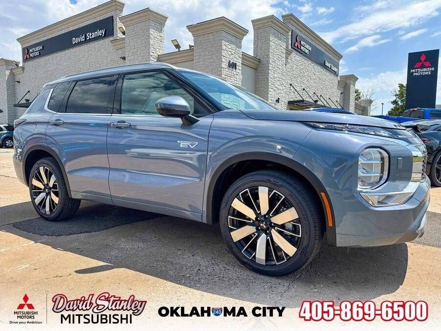 2026 MITSUBISHI Outlander